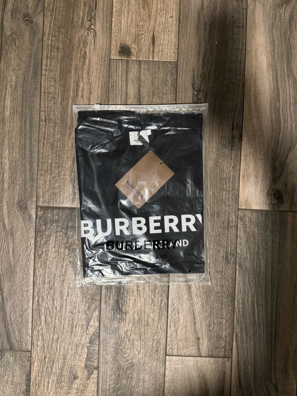 Burberry Black Crewneck T-Shirt with White Logo - Picture 4 of 4